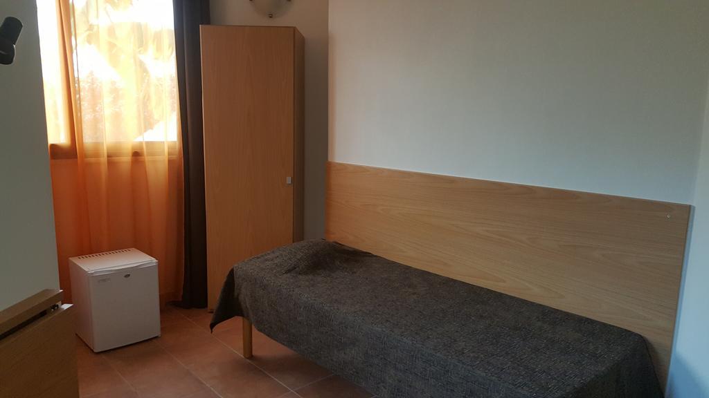 מוראברה Hotel Hr Costa Rei מראה חיצוני תמונה
