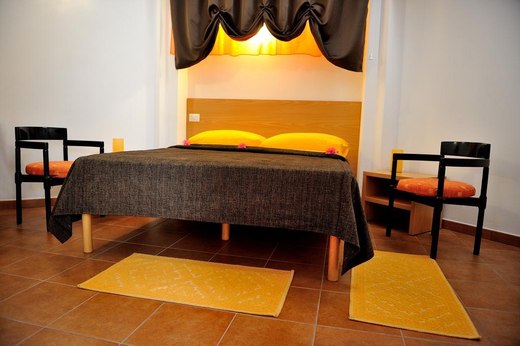 מוראברה Hotel Hr Costa Rei מראה חיצוני תמונה